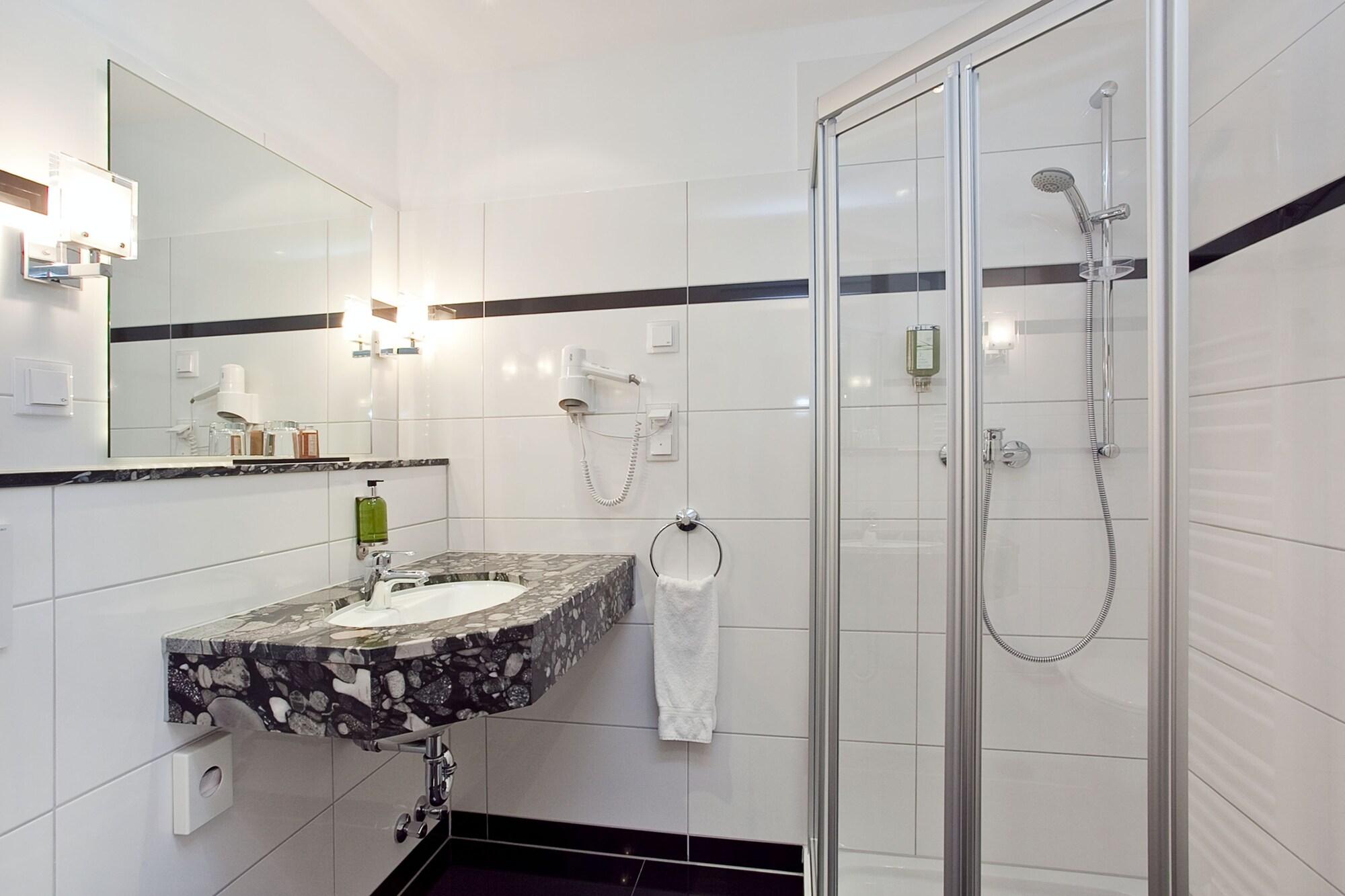 Hotel Gildors 3*