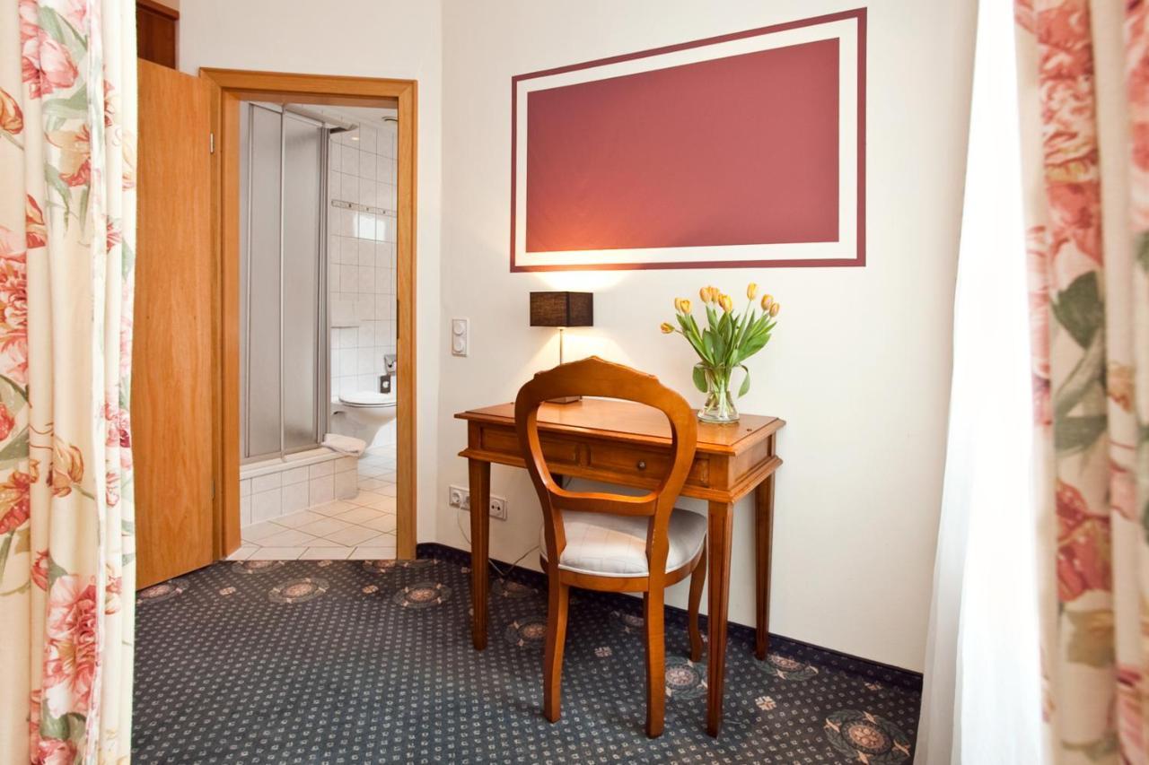 Gildors Hotel 3*